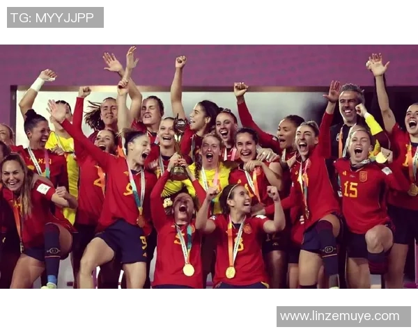 世界杯足球明星背后的奋斗与荣耀故事揭秘